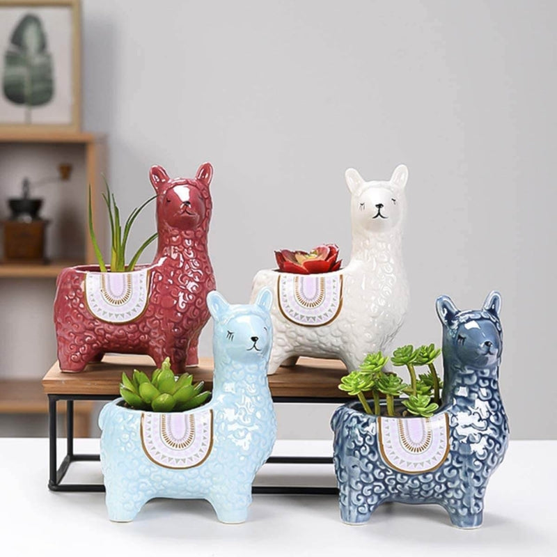 GlowLend – Alpaca shaped flower pot for playful decor