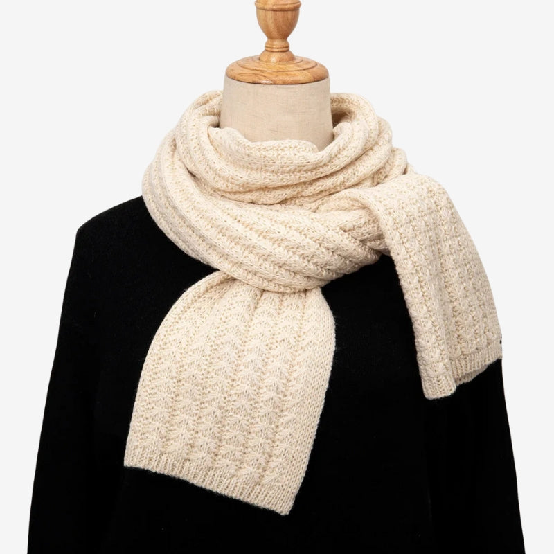 WeaveCore - Scarf with ribbed edges and washable design