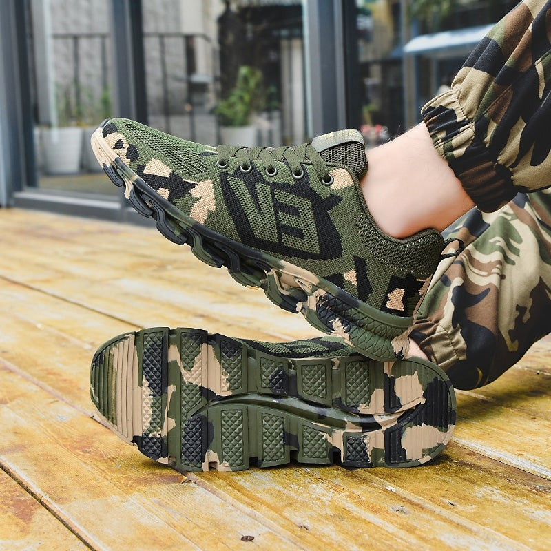 CamoFlex – Oddychające sneakersy z wzorem kamuflażu i sznurowaniem