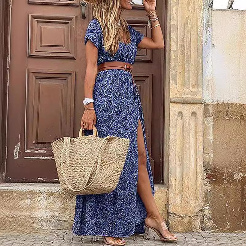Abito lungo da donna con stampa floreale e scollo a V