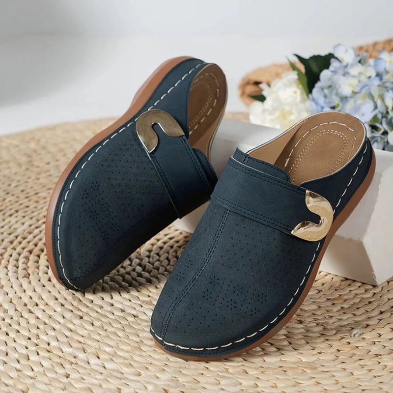 Slippery - Women's Slip-On Slippers with Cushioned Flexible Sole