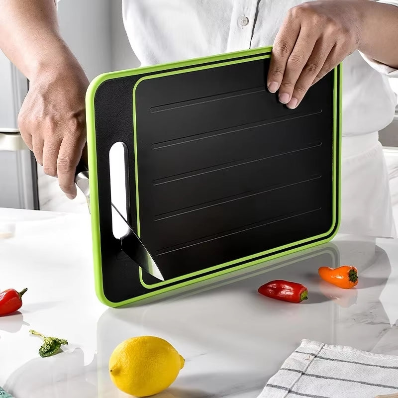 KitchenEdge - Oboustranná krájecí deska s brouskem na nože a lisem na česnek