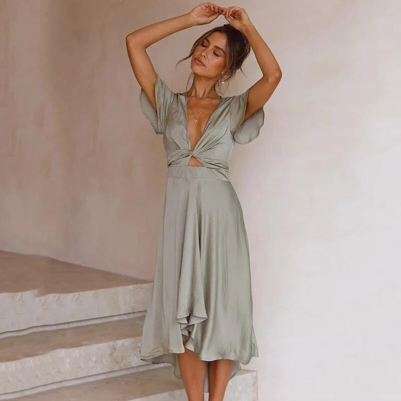 Naomi - Dress with Short Sleeves, V-Neck, and Waistband