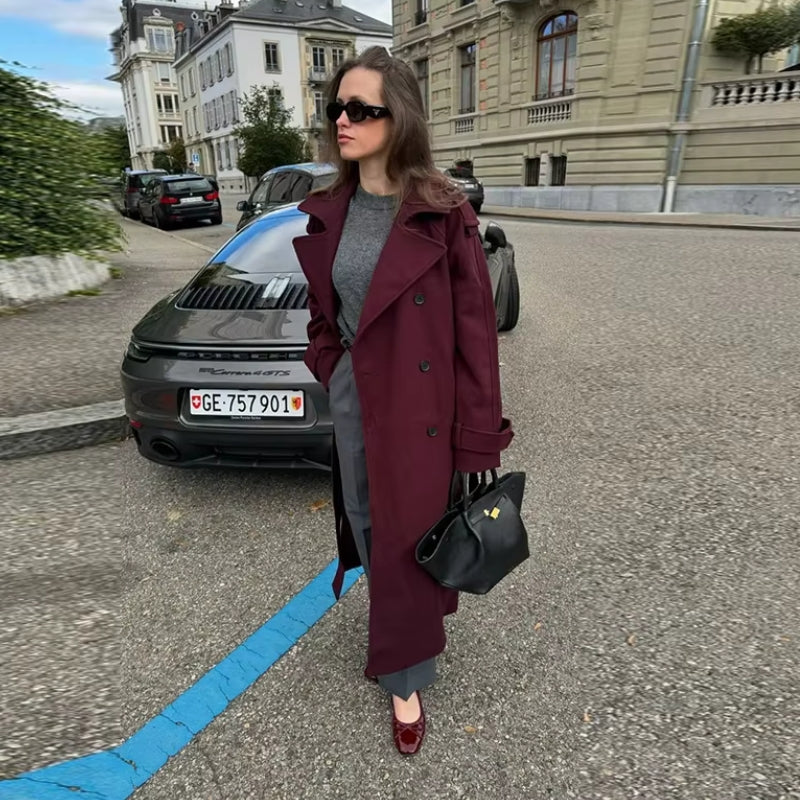 Lisa – Kabát s dlouhým rukávem, páskem v pase a knoflíkovými detaily