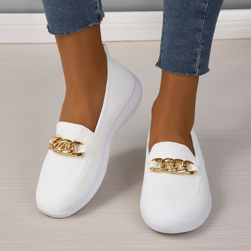 Chaussures antidérapantes pour femmes avec boucle en mesh et détail chaîne dorée