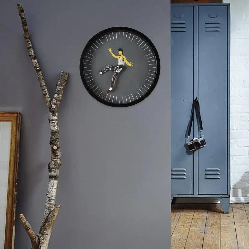 KungFuTick - Horloge murale ronde avec design inspiré du kung-fu