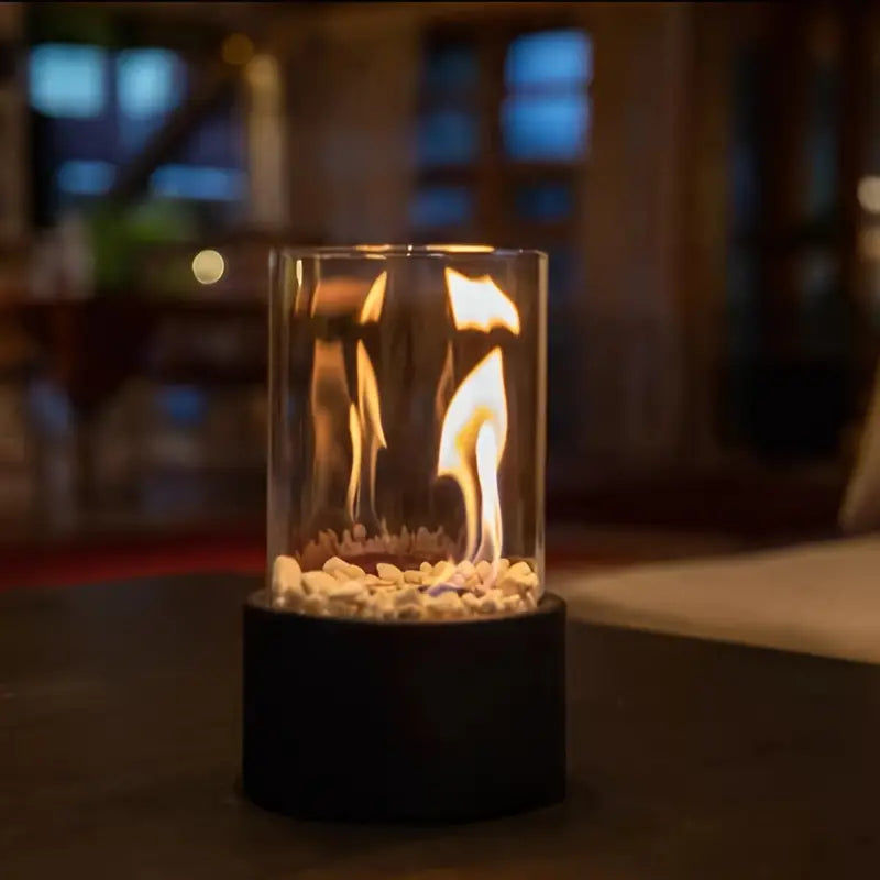 LumiFlame – Cheminée de table portable et épurée avec cylindre en verre pour une chaleur moderne