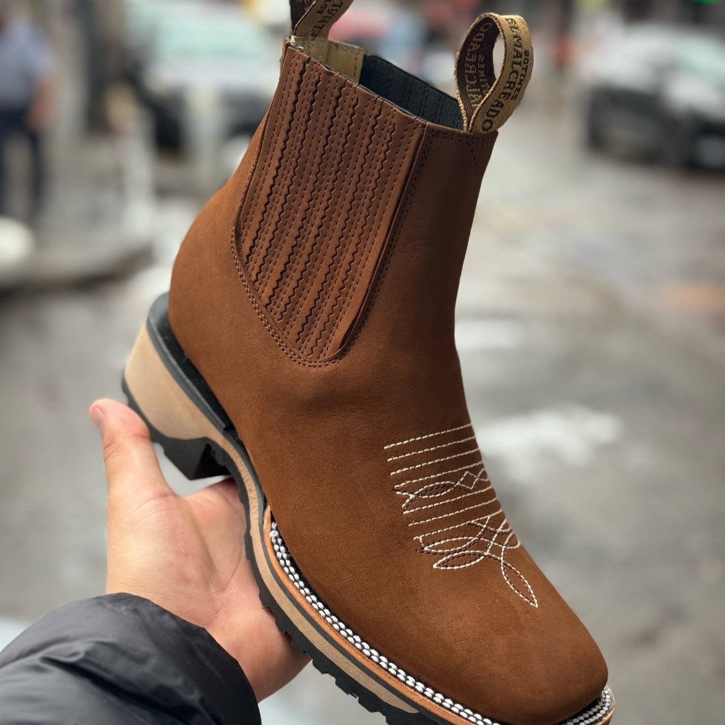 Claus - Elegant Embroidered Ankle Boots with Chunky Heel