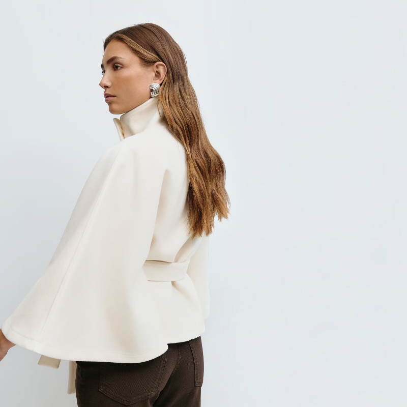 Cappotto donna con maniche svasate