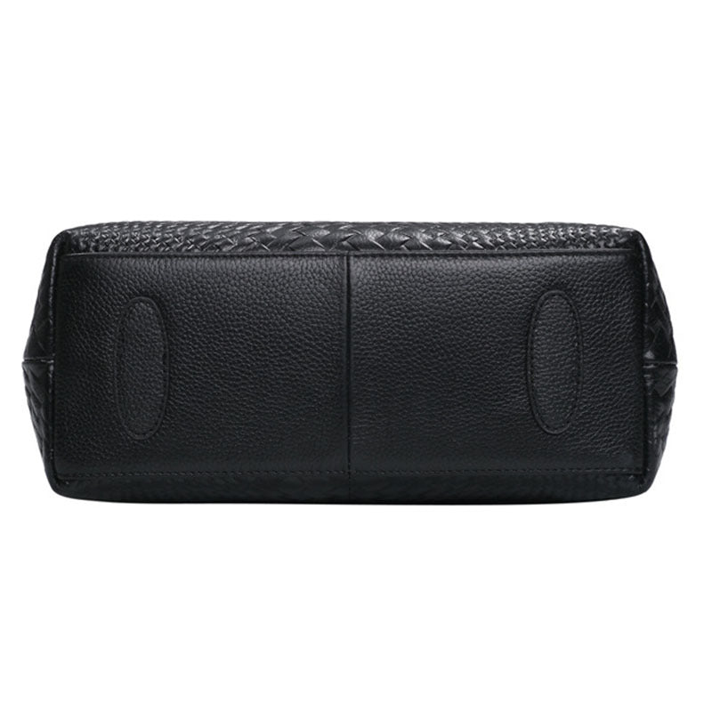 Emma - Trendy woven shoulder bag with long straps