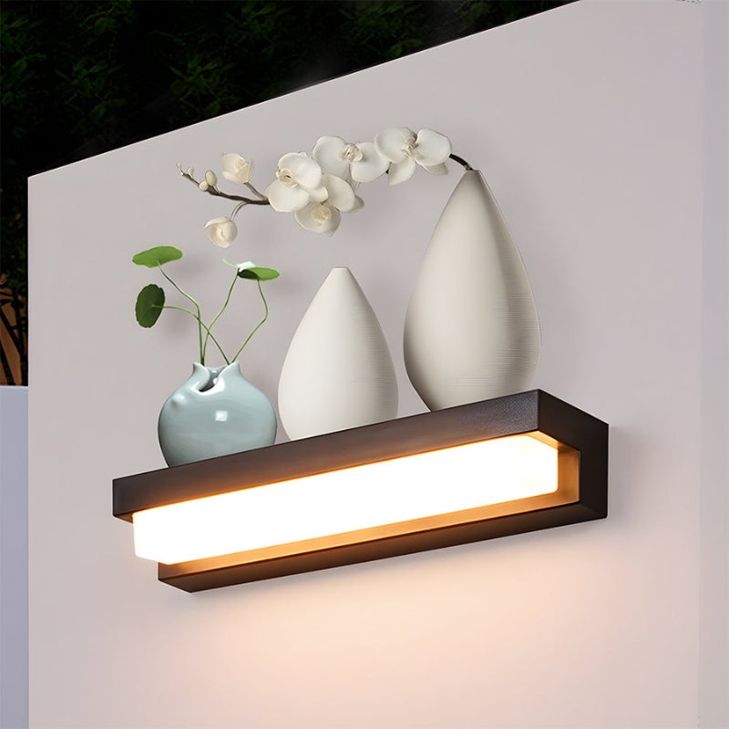 BrightLine – Rectangular Outdoor Wall Lamp with Sleek Design