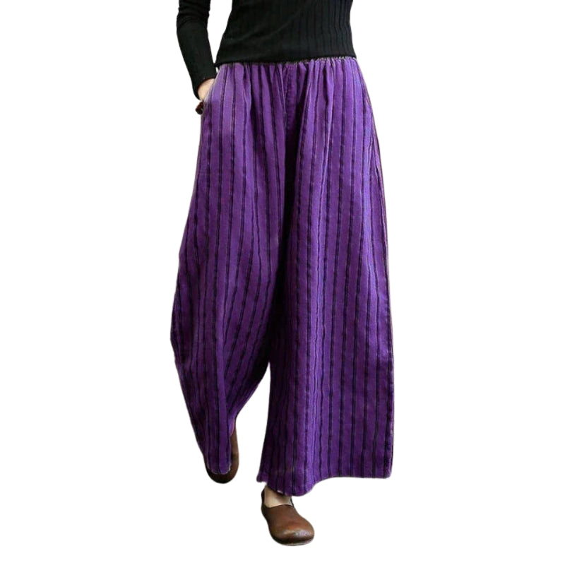 Raya – Pantaloni largi cu dungi, buzunare laterale și croială lejeră