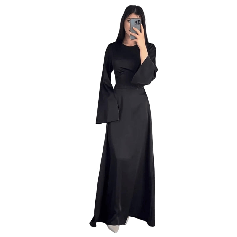 Emily – Modern Maxi Dress with Long Sleeves and Round Neck