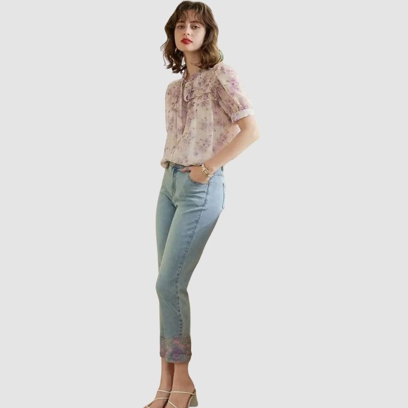 Emily – Short Sleeve Floral Blouse with Tie and Pearl Accents