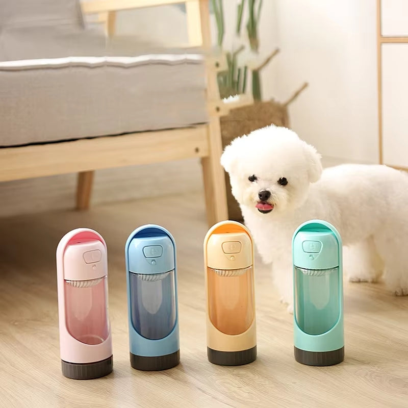 PetSip – 2-in-1 travel bottle for dogs and cats with bowl