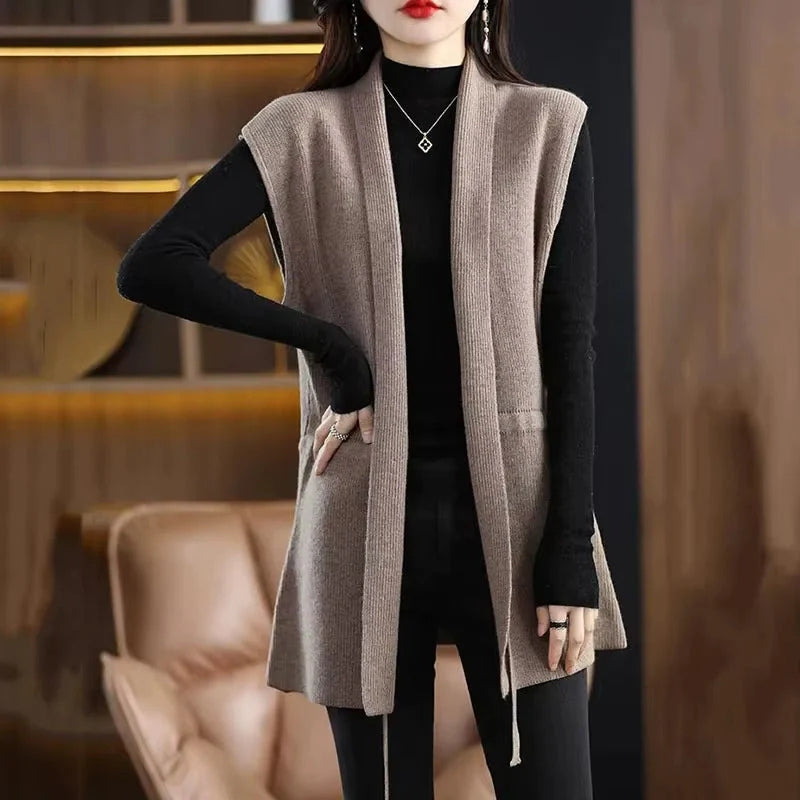 Amelie – Sleeveless Vest with Adjustable Belt