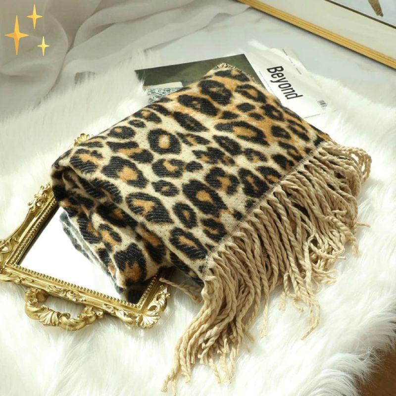Knitted Leopard Print Scarf