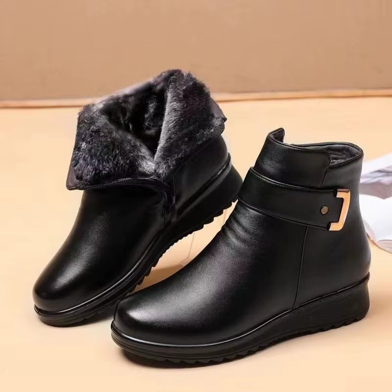 Felicity - Non slip ankle boots with side zipper