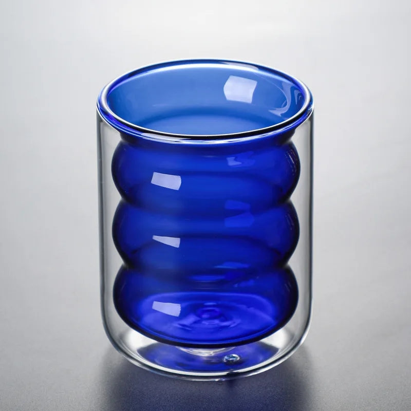 DrinkEase – Kubek Dwuwarstwowy ze Spiralnym Wzorem do Picie