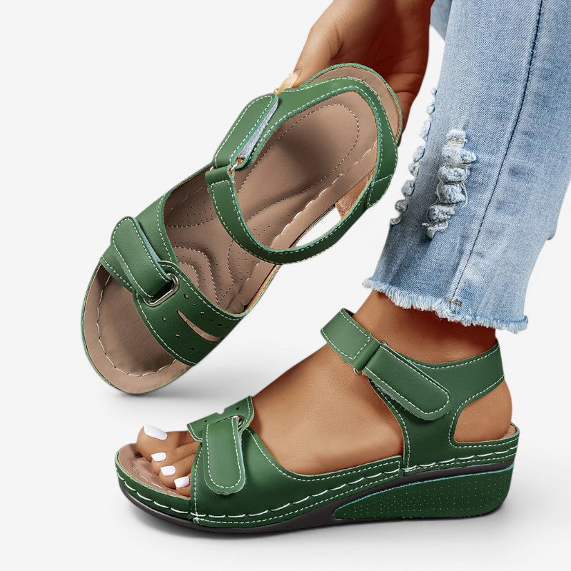 Women’s wedge sandals with round toe and Velcro strap