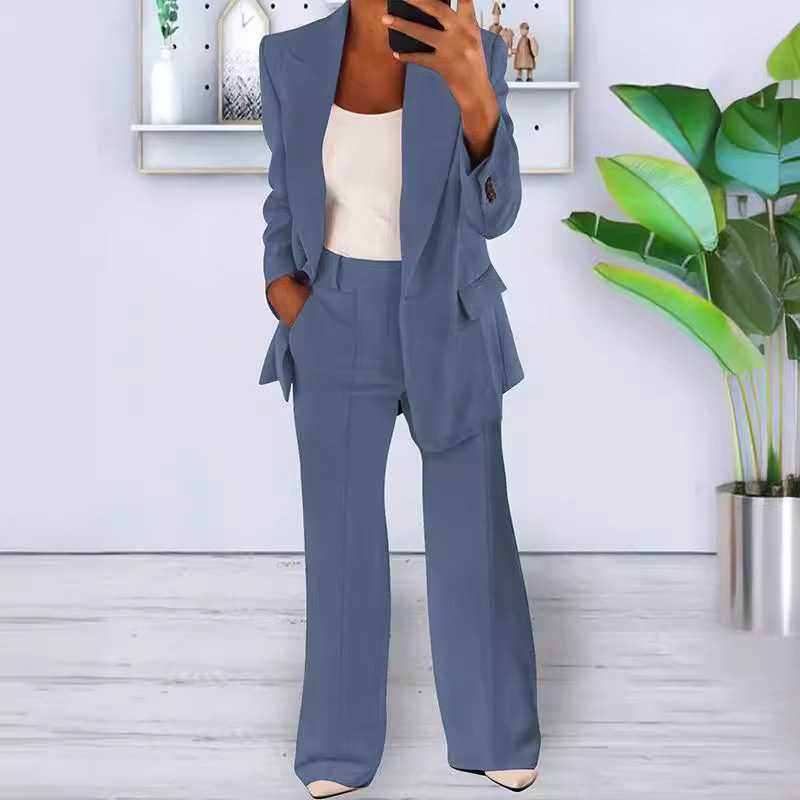 Completo Donna con Blazer Monopetto e Pantaloni Coordinati