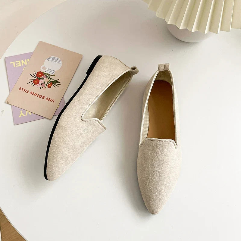Lena - Scarpe slip-on slim con punta affusolata, vestibilità sicura e suola piatta