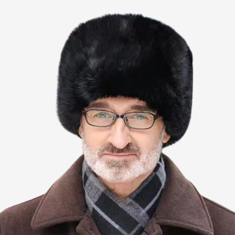 Riven – Cappello spesso in ecopelliccia con copriorecchie