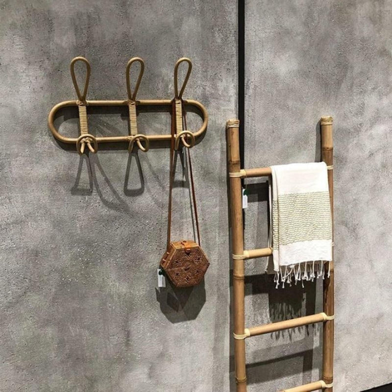 HookTale - Cârlig triplu montat pe perete, cu design compact curbat pentru accesorii