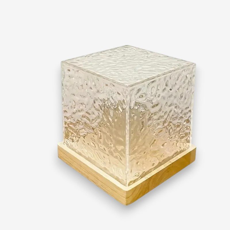 RippleGlow – Lampada Proiettore con Effetto Onde d’Acqua e Design Ricaricabile