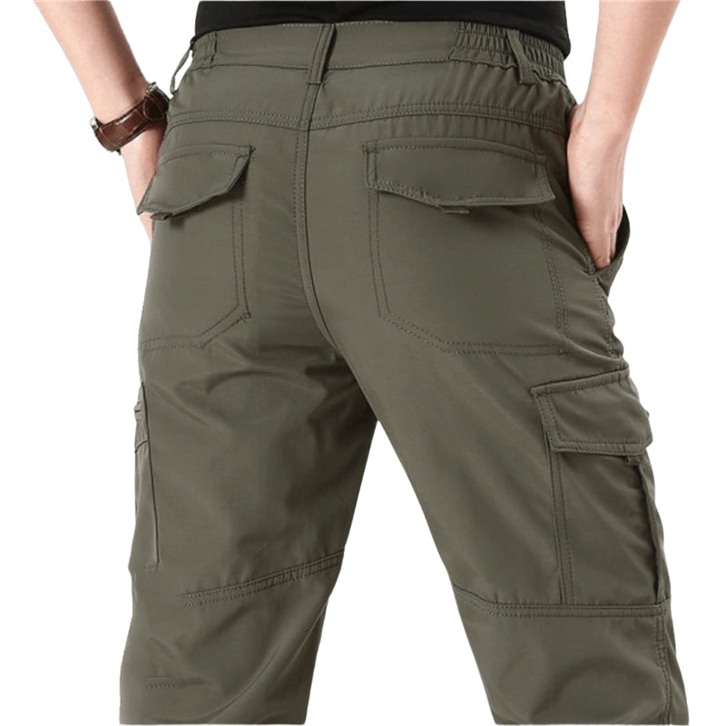 Axel – Pantaloni Tactici Impermeabili cu Maiule Buzunare