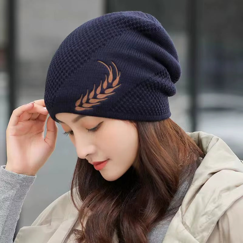 HeadNest - Bonnet doublé polaire avec motif brodé