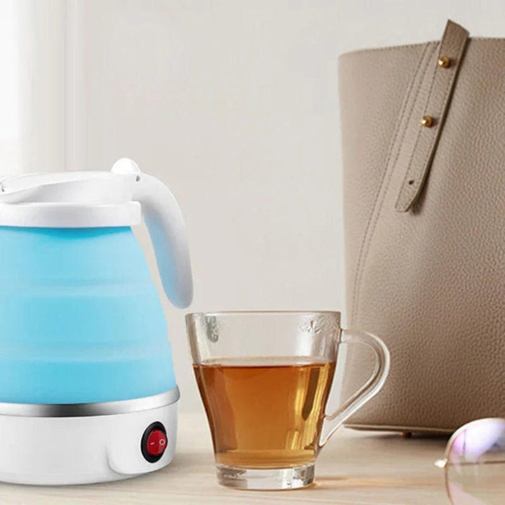 QuickBrew – Fierbător Electric Mini cu Design Portabil și Pliabil