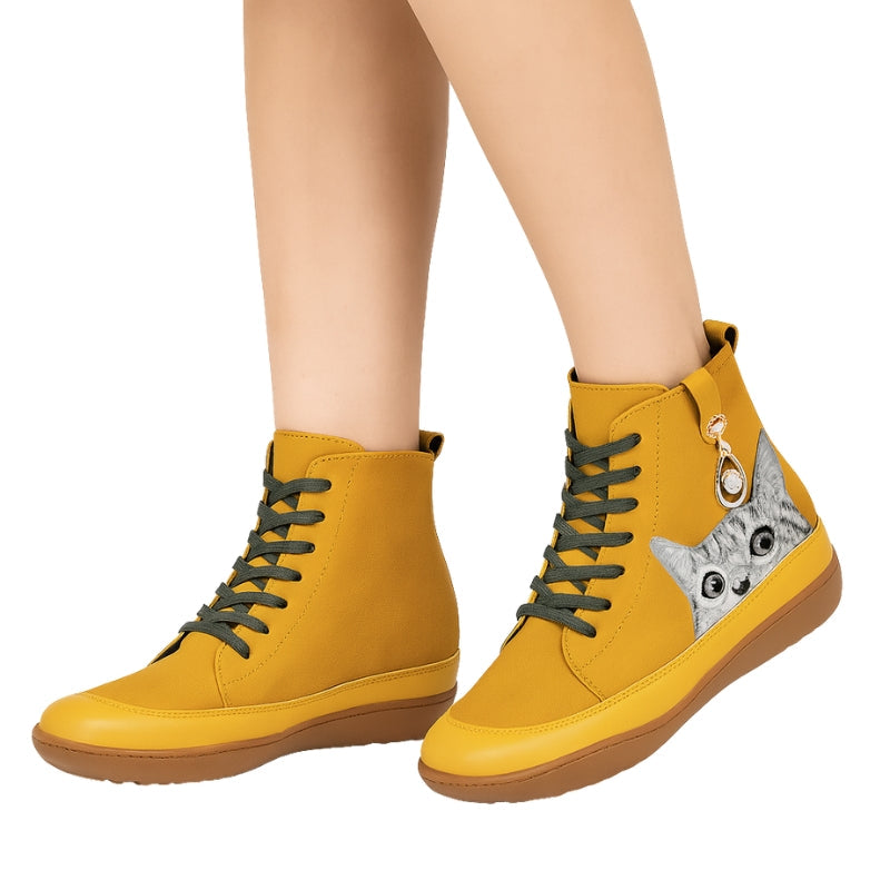 Selena – Ankle Boots with Round Toe and Cat Pattern