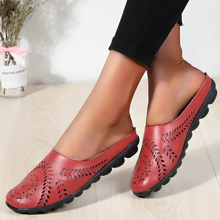 Mira - Mules sans talon avec bout rond et ouvertures supérieures à motifs
