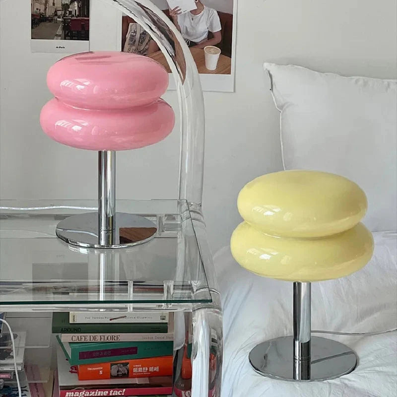 LuxeGlow - Moderní Bauhaus lampa pro stylové pokoje