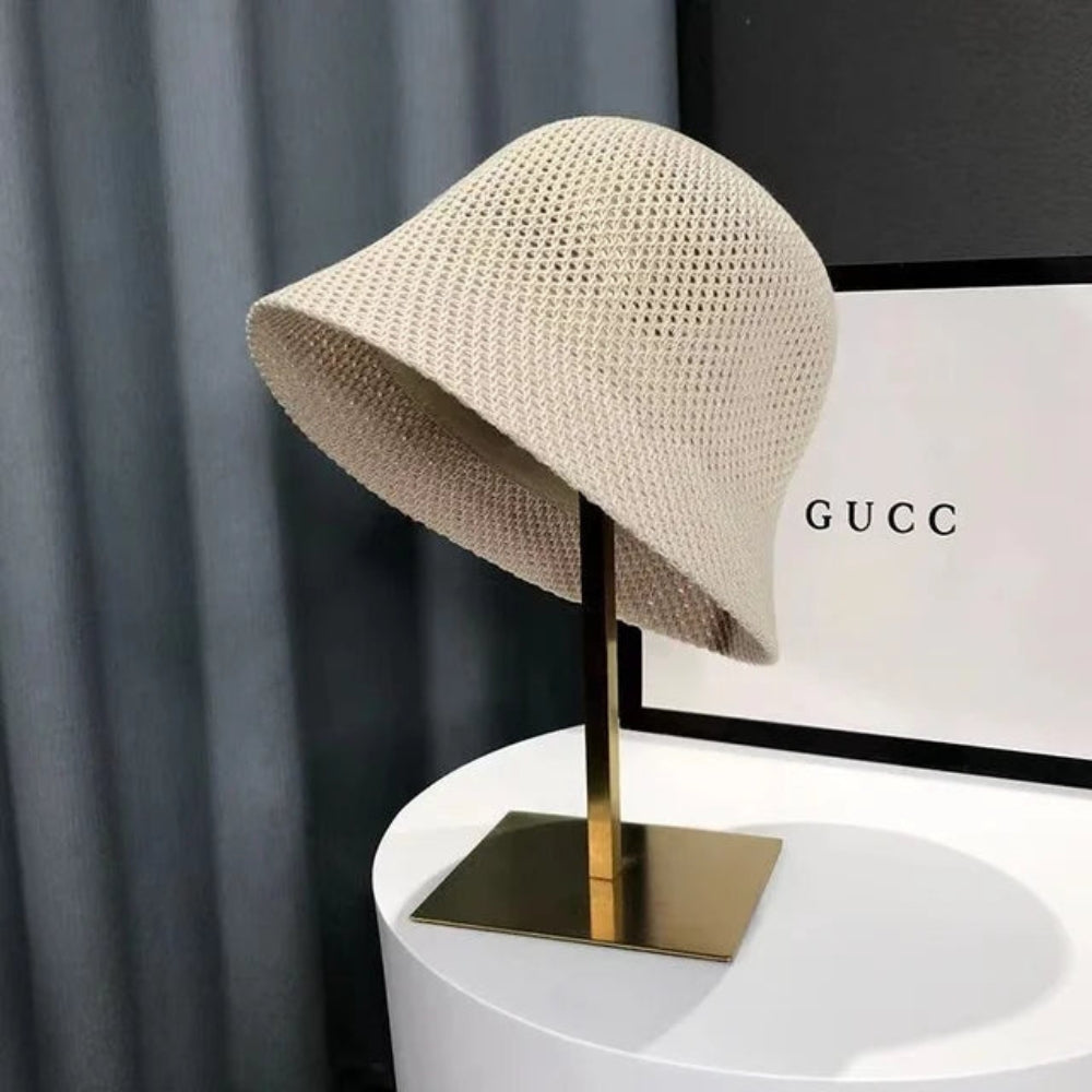 Maria - Elegante zonnehoed met brede rand en inpakbare stijl