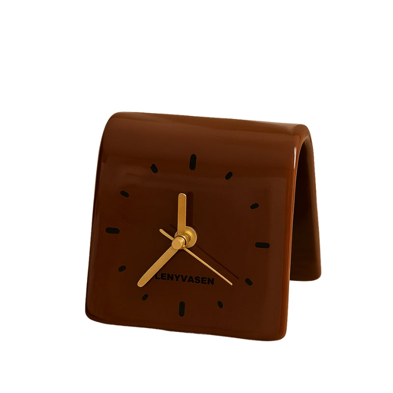 FormHaven – Orologio da tavolo minimalista con display digitale e design essenziale