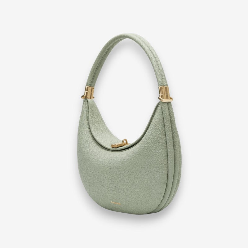 Olivia – Kabelka s velkou kapacitou a kapsami na zip