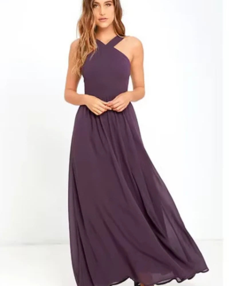Velina – Robe longue élégante avec silhouette fluide et dos ouvert