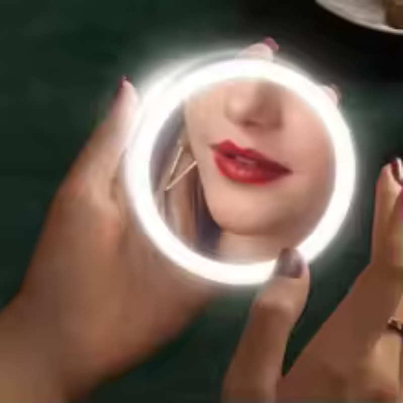 GlowMate – Oglindă mini portabilă LED pentru machiaj cu lumină de umplere