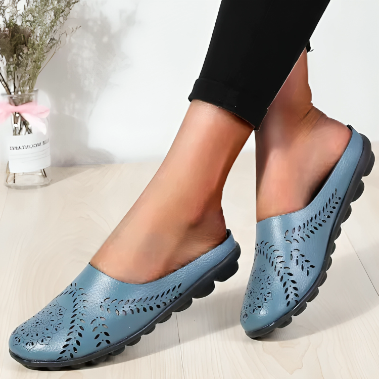 Mira - Mules sans talon avec bout rond et ouvertures supérieures à motifs
