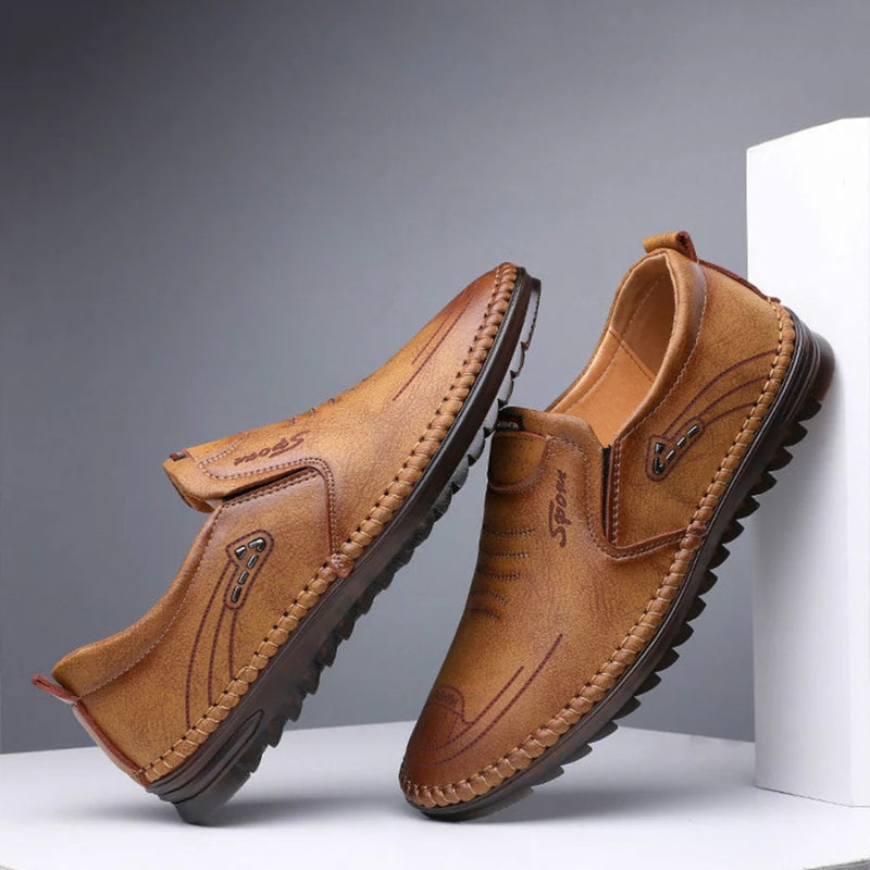 Axton – Slip-Ons with Round Toe and Soft Sole
