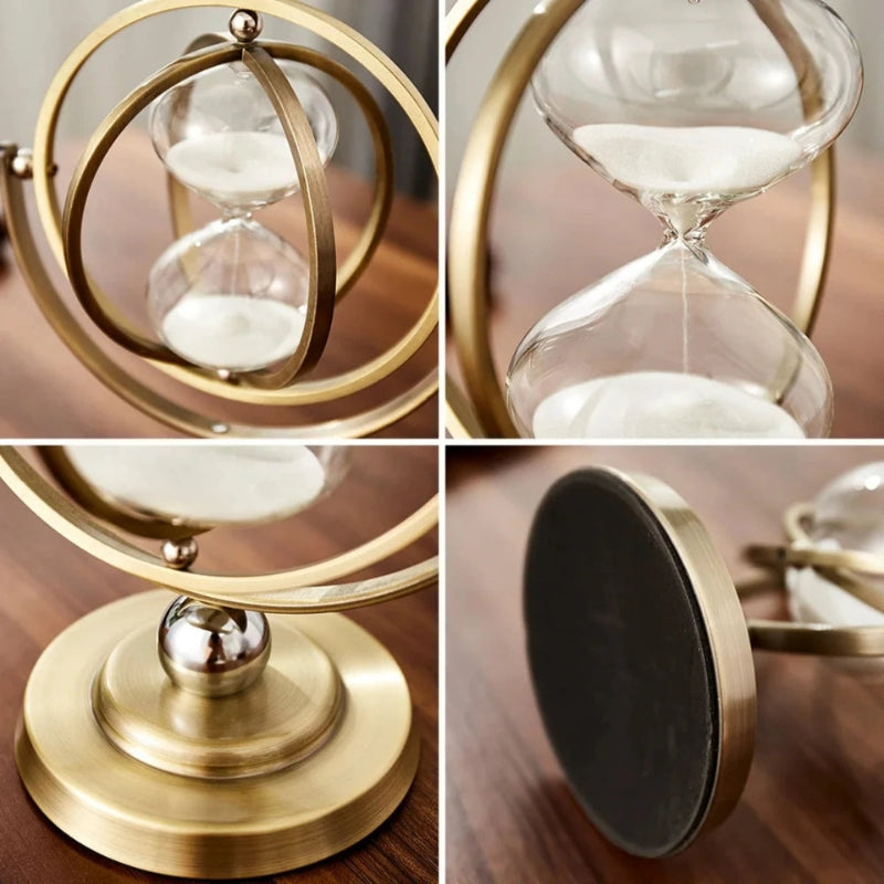 Timeloft – Artistieke ronde zandloper met atoomachtig montuur en vloeiend zanddesign