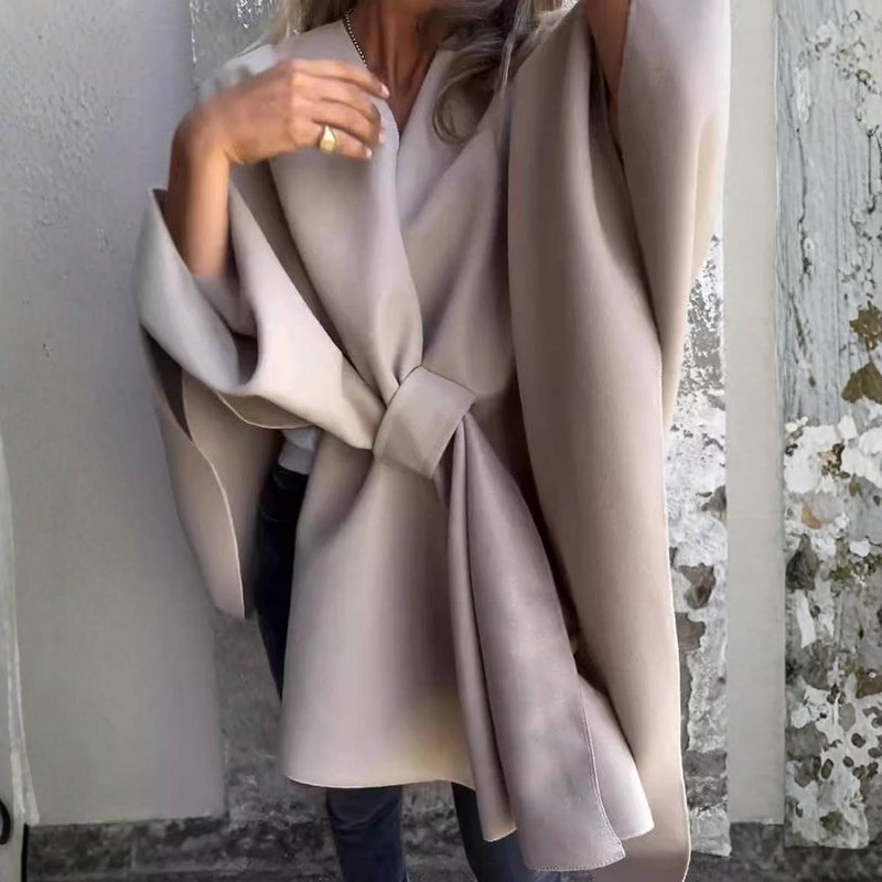 Skylar - Oversized pončo s dlhým rukávom a zavinovacím dizajnom