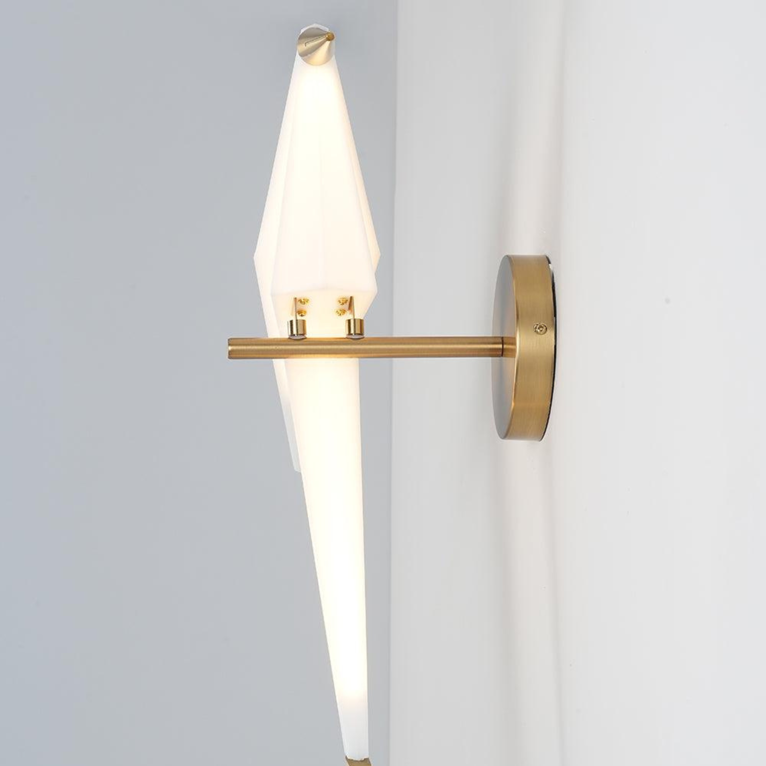 LumiPerch – Lampă de perete cu motiv de pasăre și LED integrat