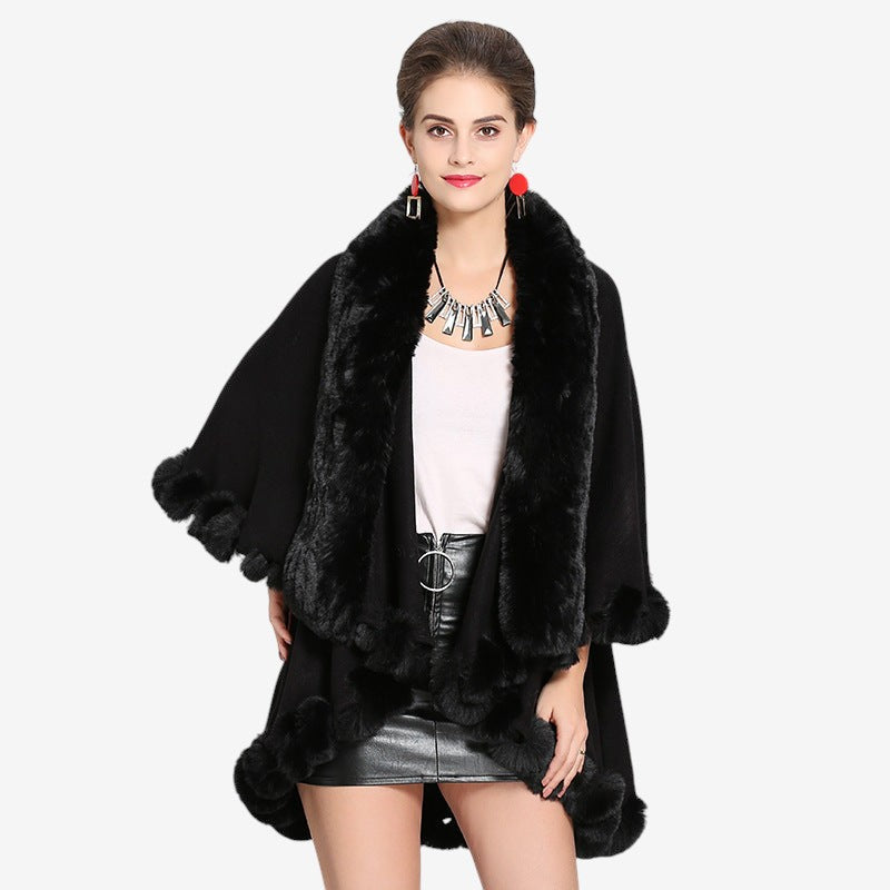Goldie - Poncho con scollo a V e collo in pelliccia