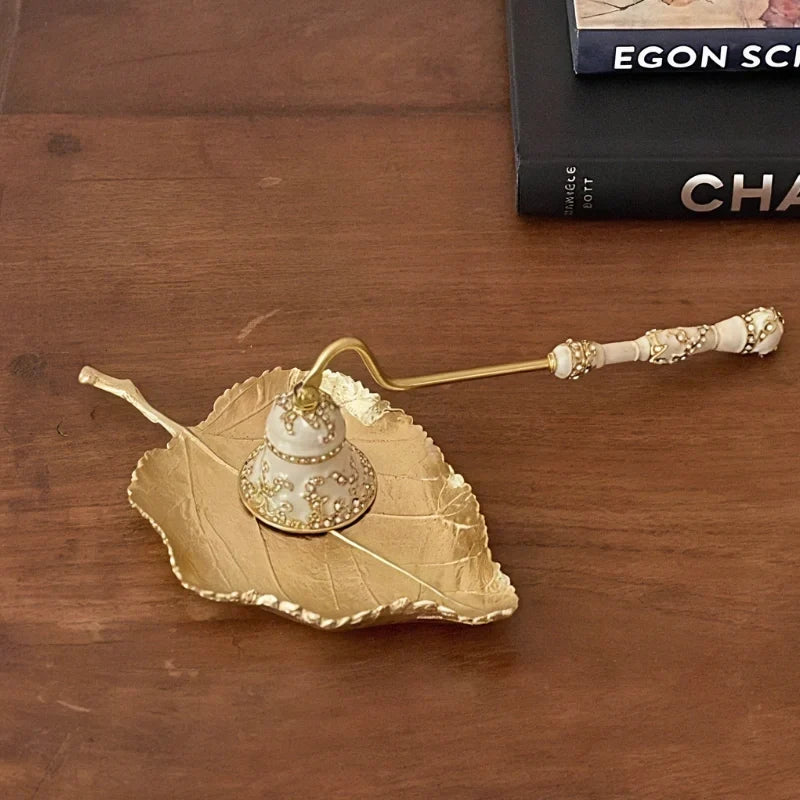 BloomSnuffer - Candle Snuffer With Floral Motifs