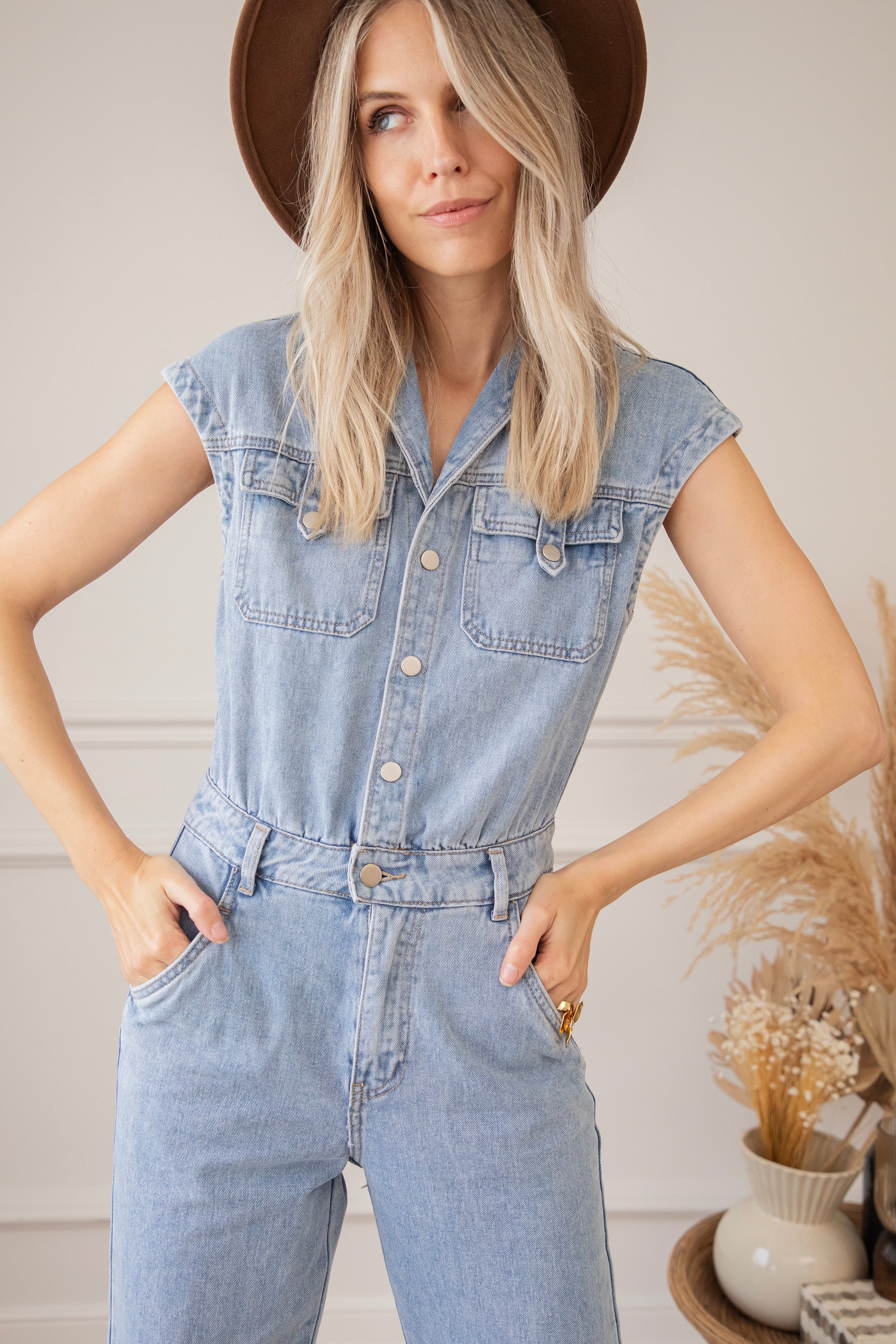 Mila - Stylový overal se zapínáním na knoflíky a módními širokými nohavicemi