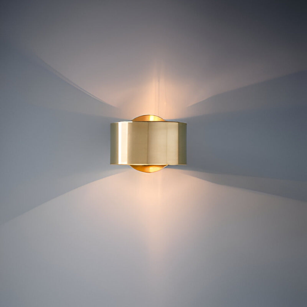 DecoBeam – Lampada da parete con struttura in ferro e finitura dorata
