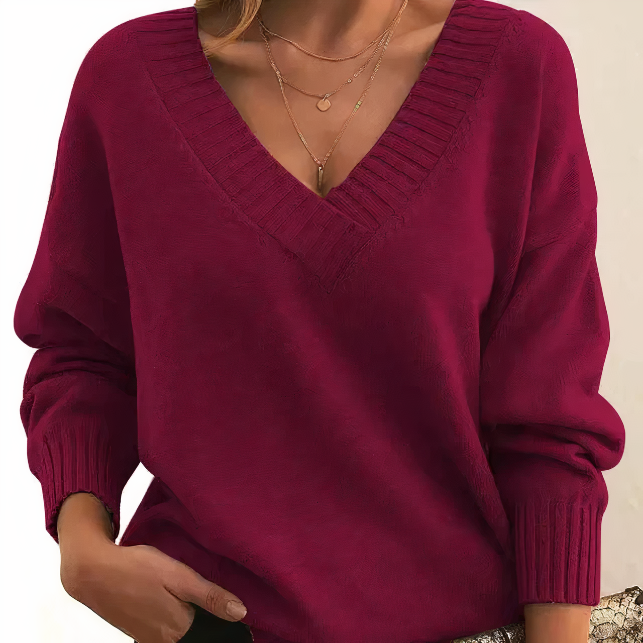 Janne - Cashmere sweater with V-neck for modern comfort and style